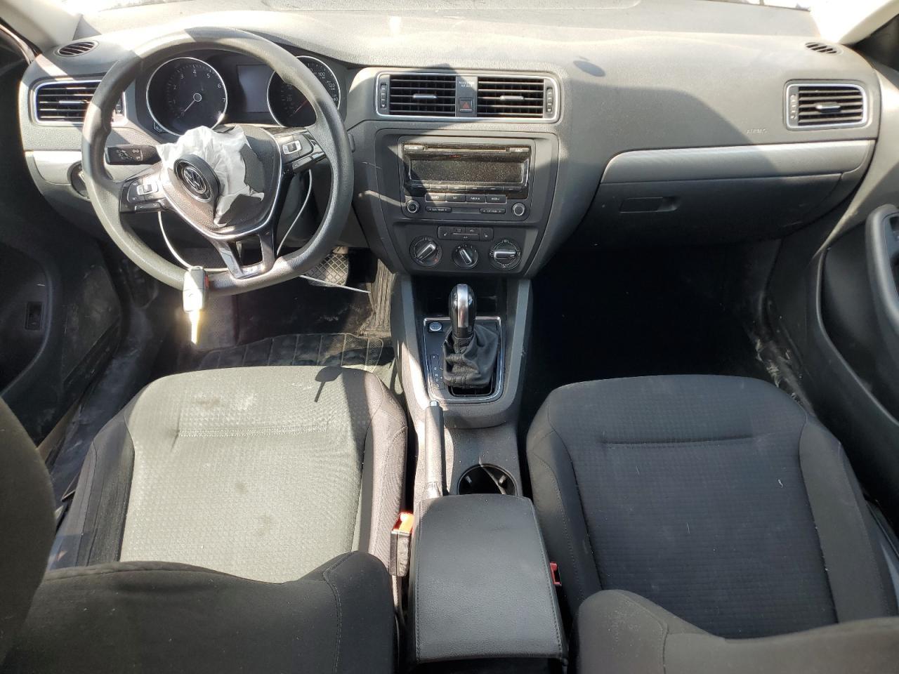 2015 VOLKSWAGEN JETTA