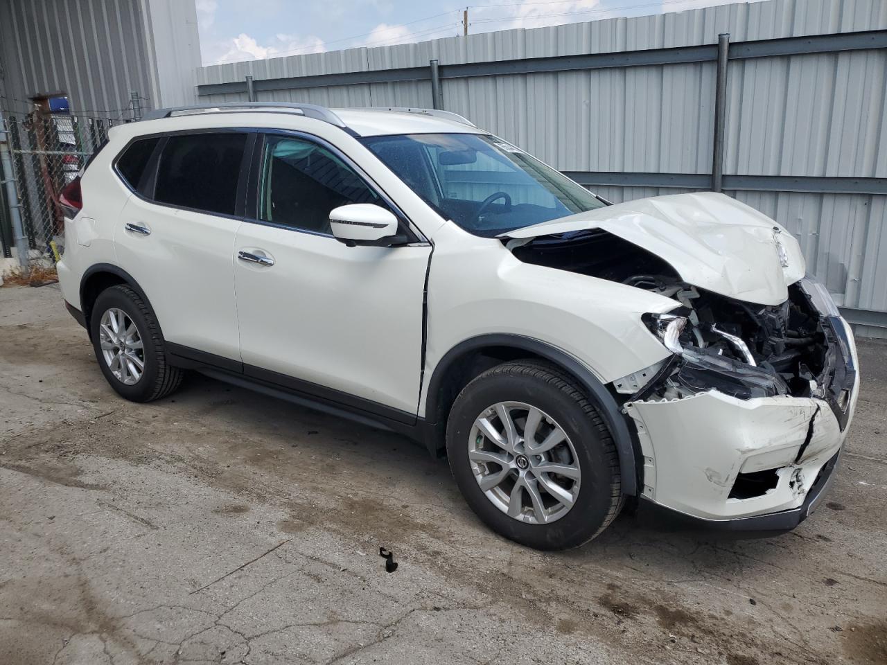 2018 NISSAN ROGUE
