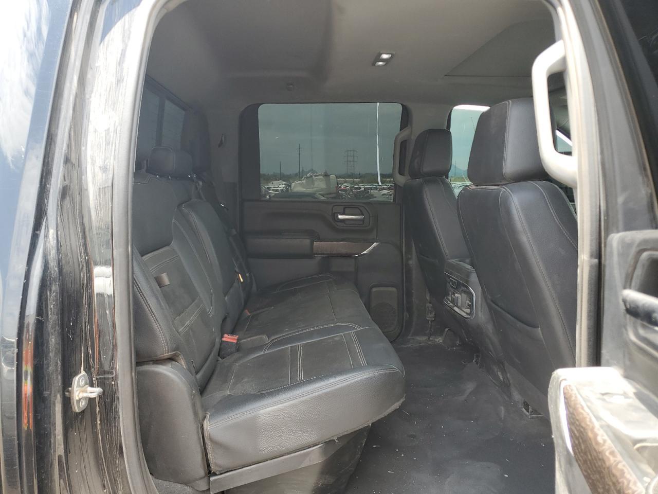 2023 GMC Sierra