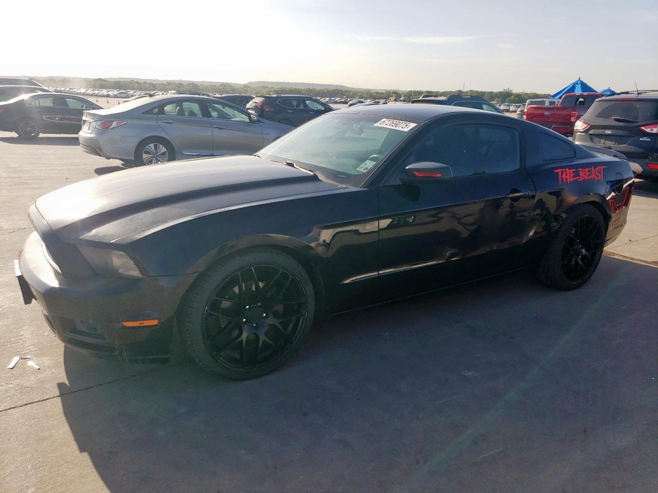 2013 FORD MUSTANG