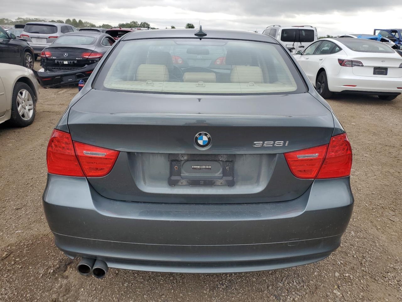 2011 BMW 3 SERIES