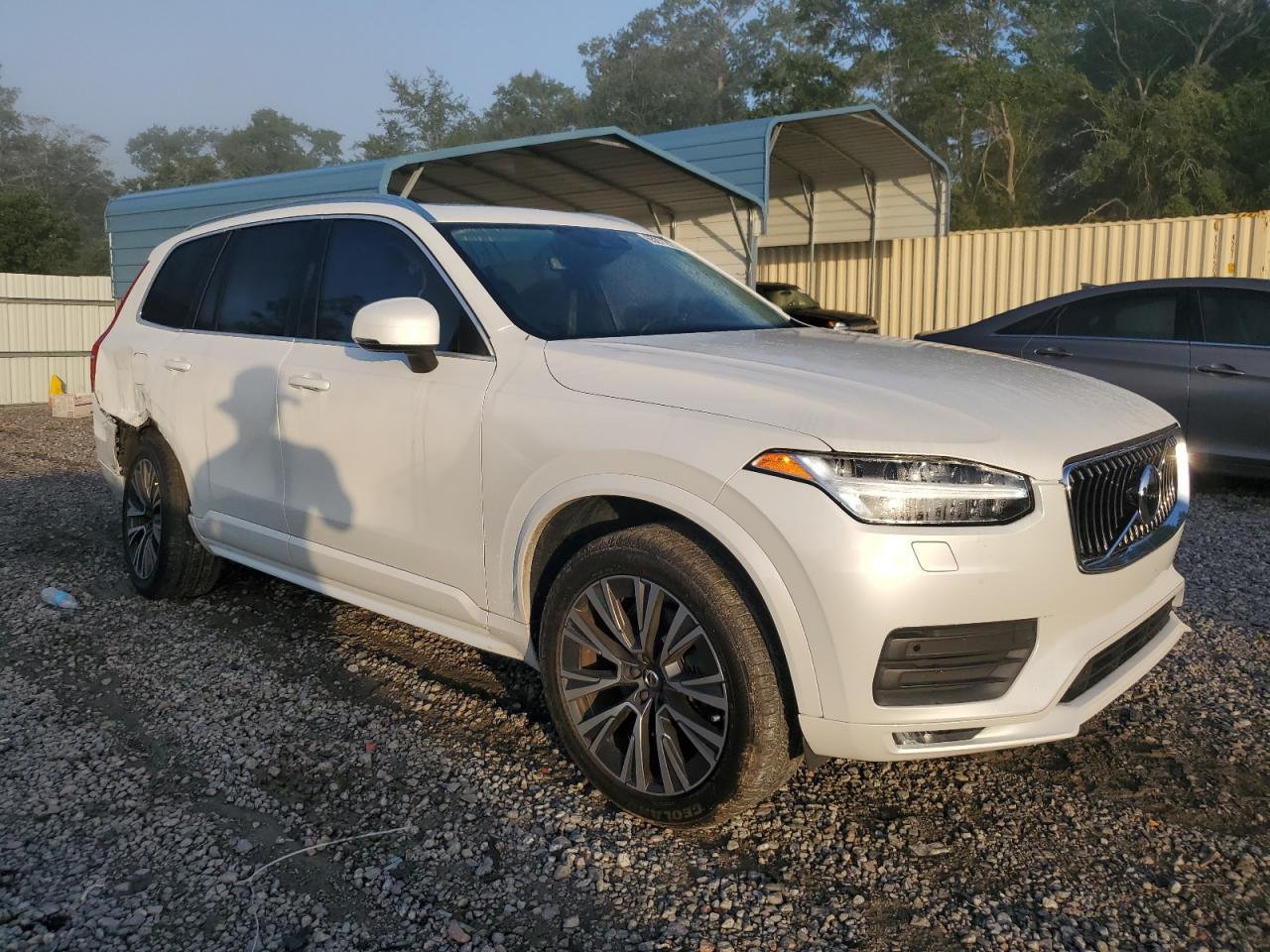 2021 VOLVO XC90