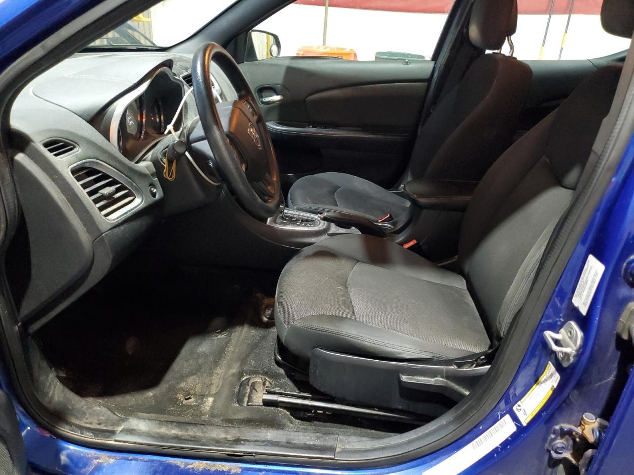 2012 DODGE Avenger
