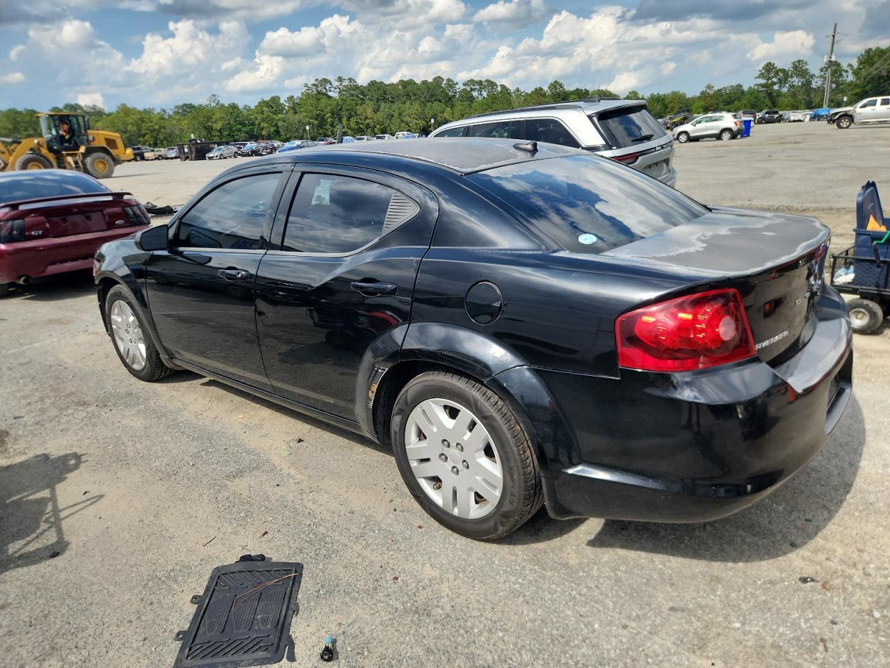 2012 DODGE Avenger