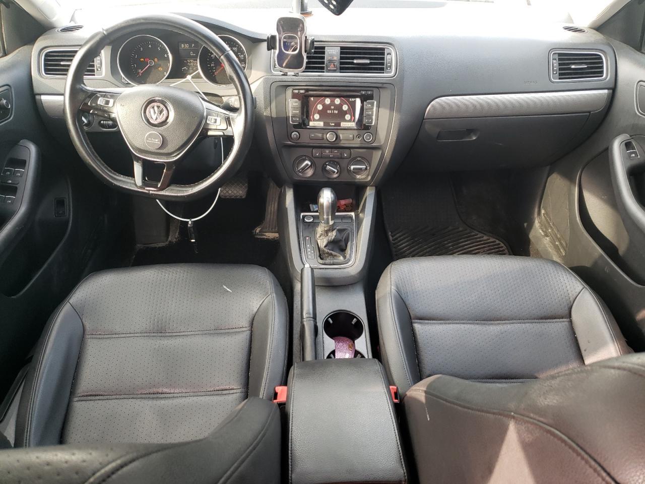 2015 VOLKSWAGEN JETTA