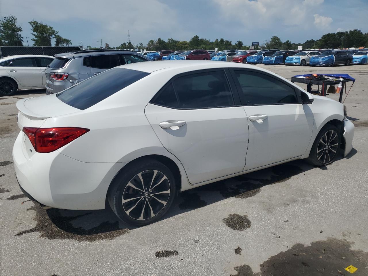 2017 TOYOTA COROLLA