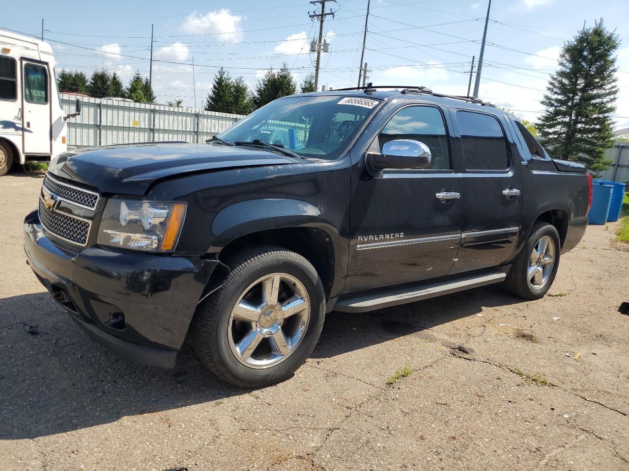 2012 CHEVROLET Avalanche