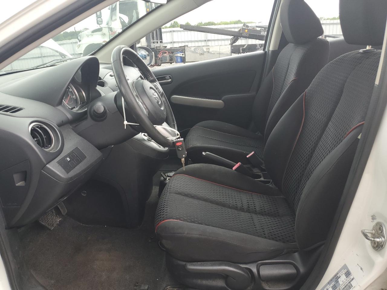 2012 MAZDA 2