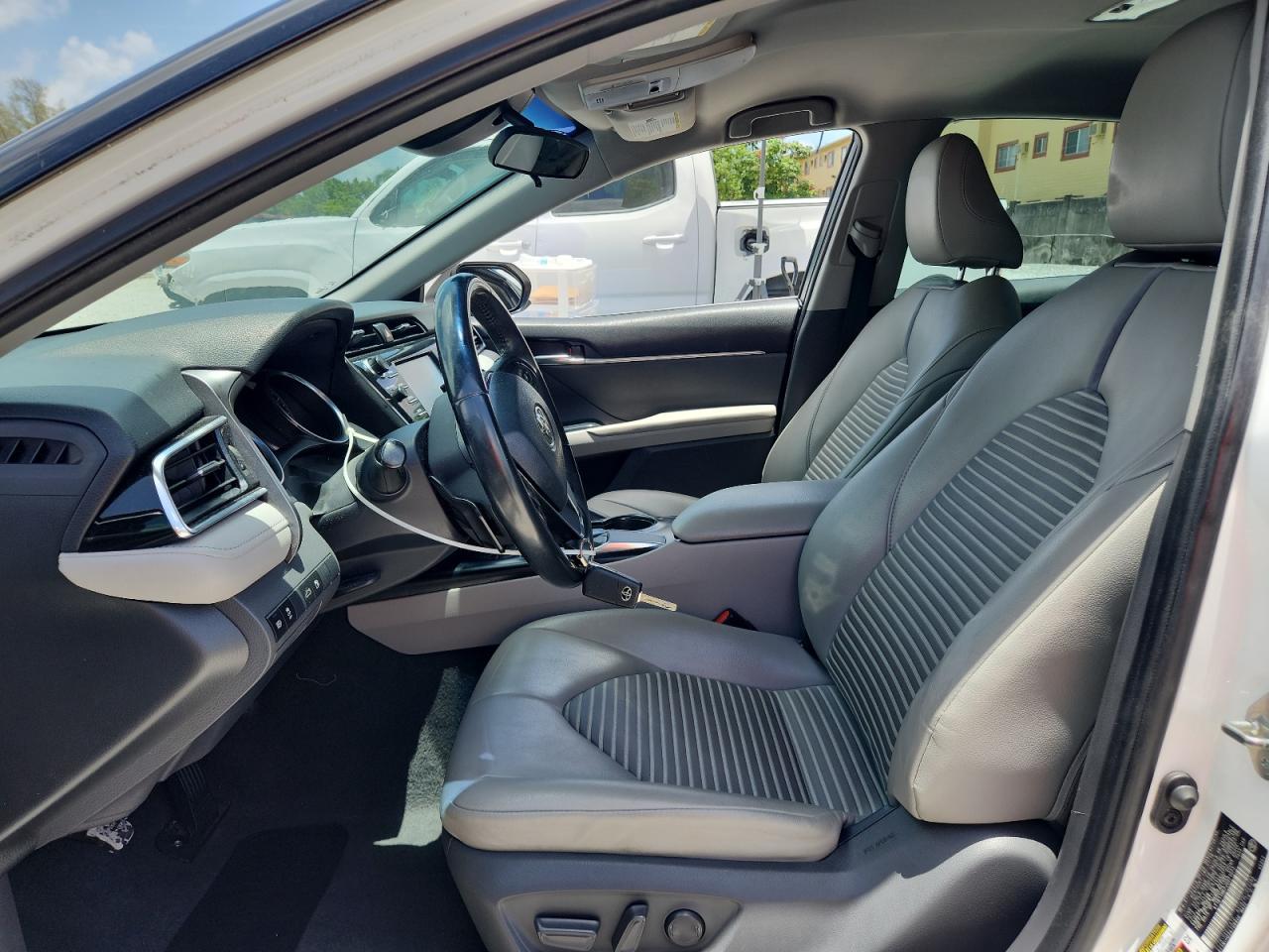 2018 TOYOTA CAMRY
