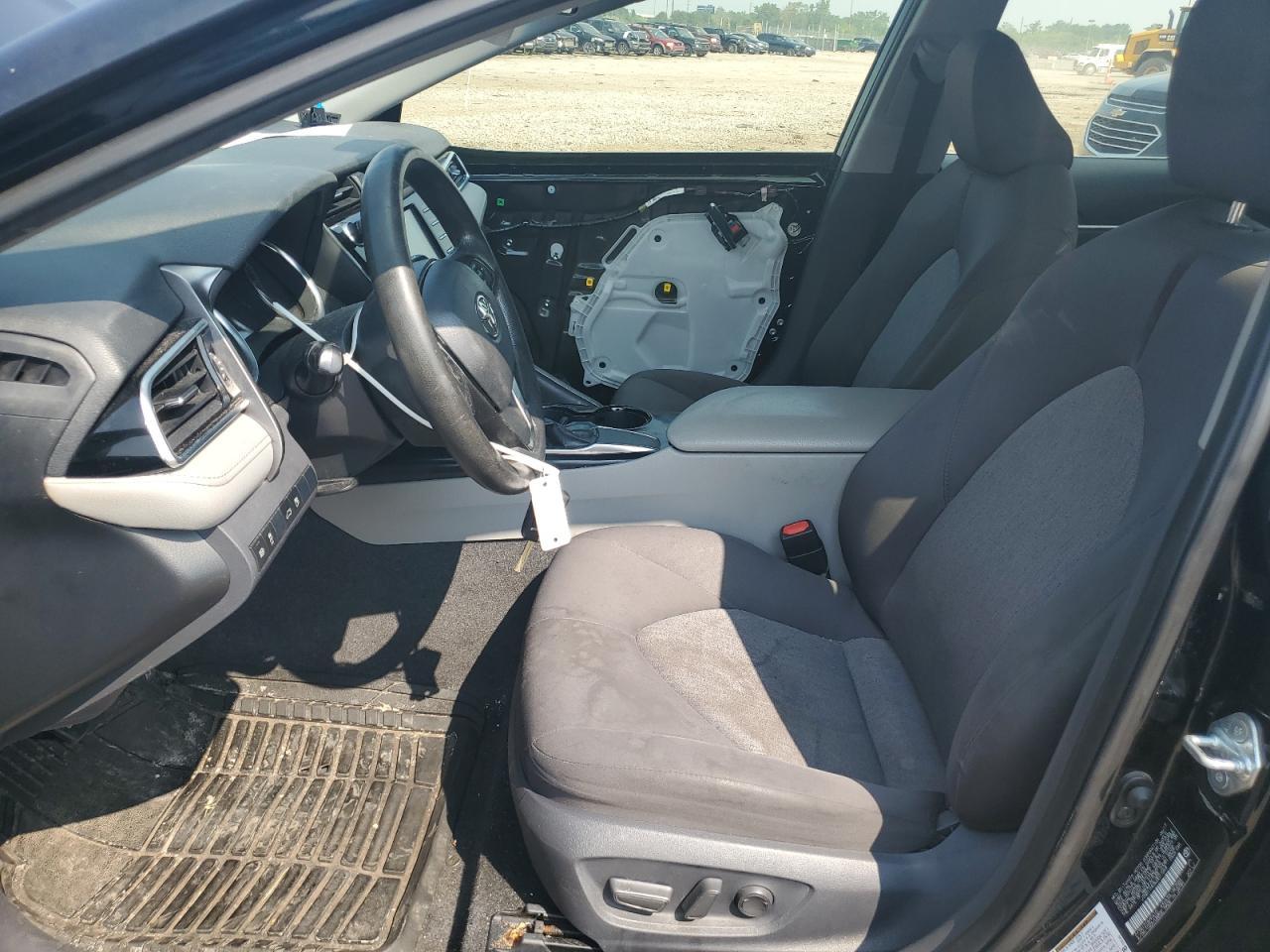 2018 TOYOTA CAMRY