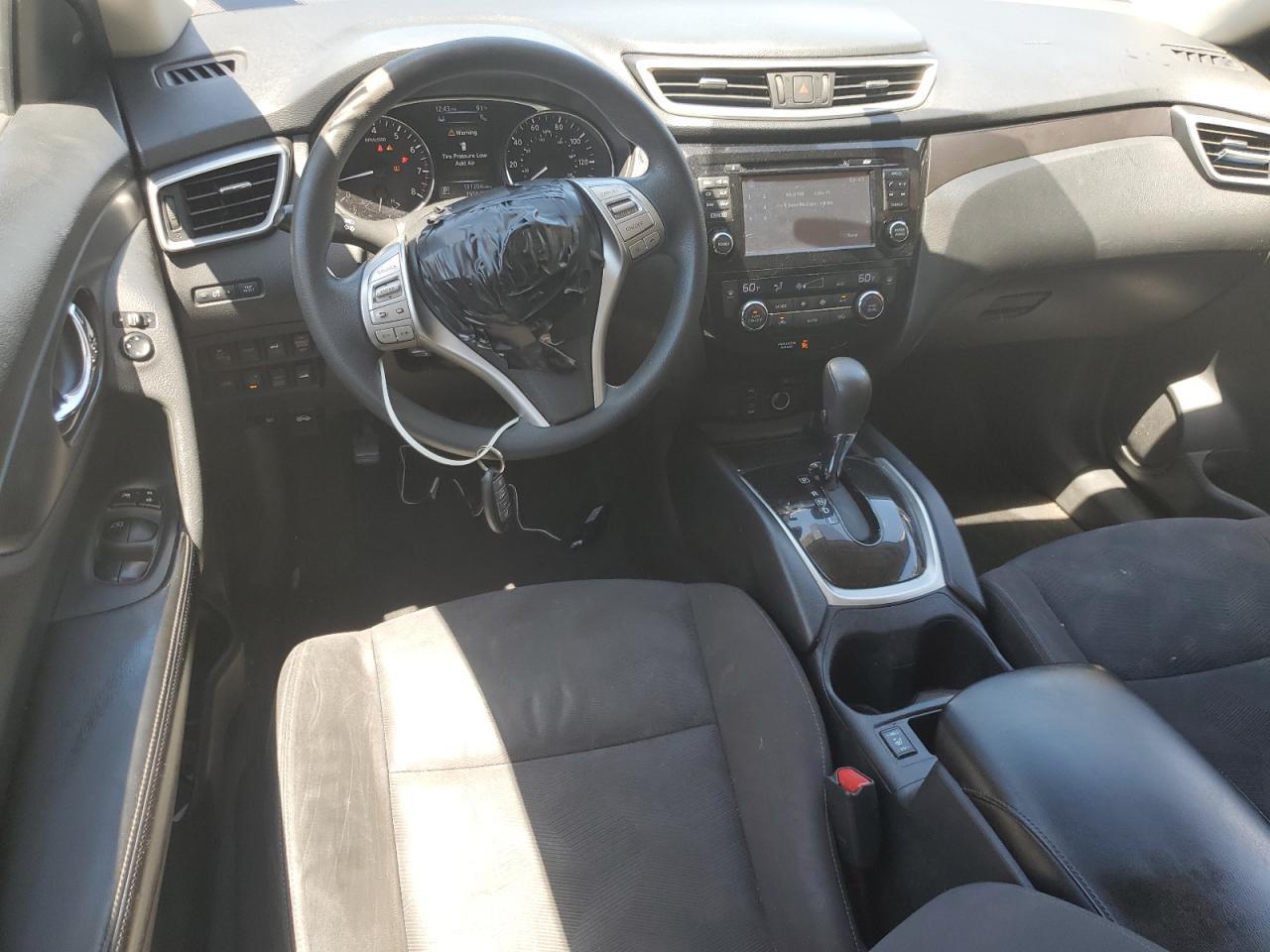 2015 NISSAN ROGUE