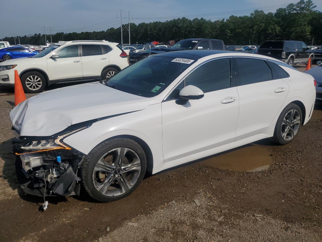 2022 KIA K5