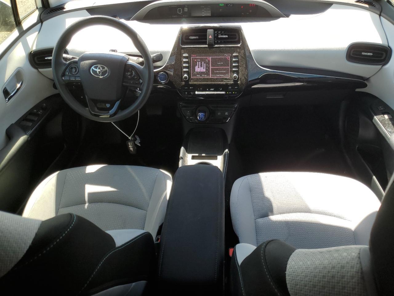 2022 TOYOTA PRIUS