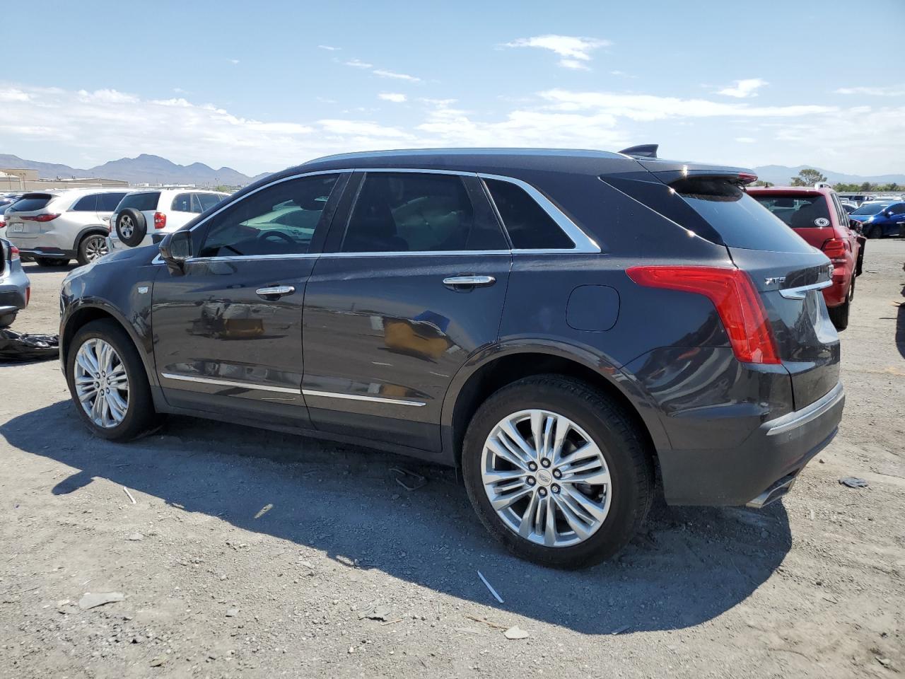 2018 CADILLAC XT5