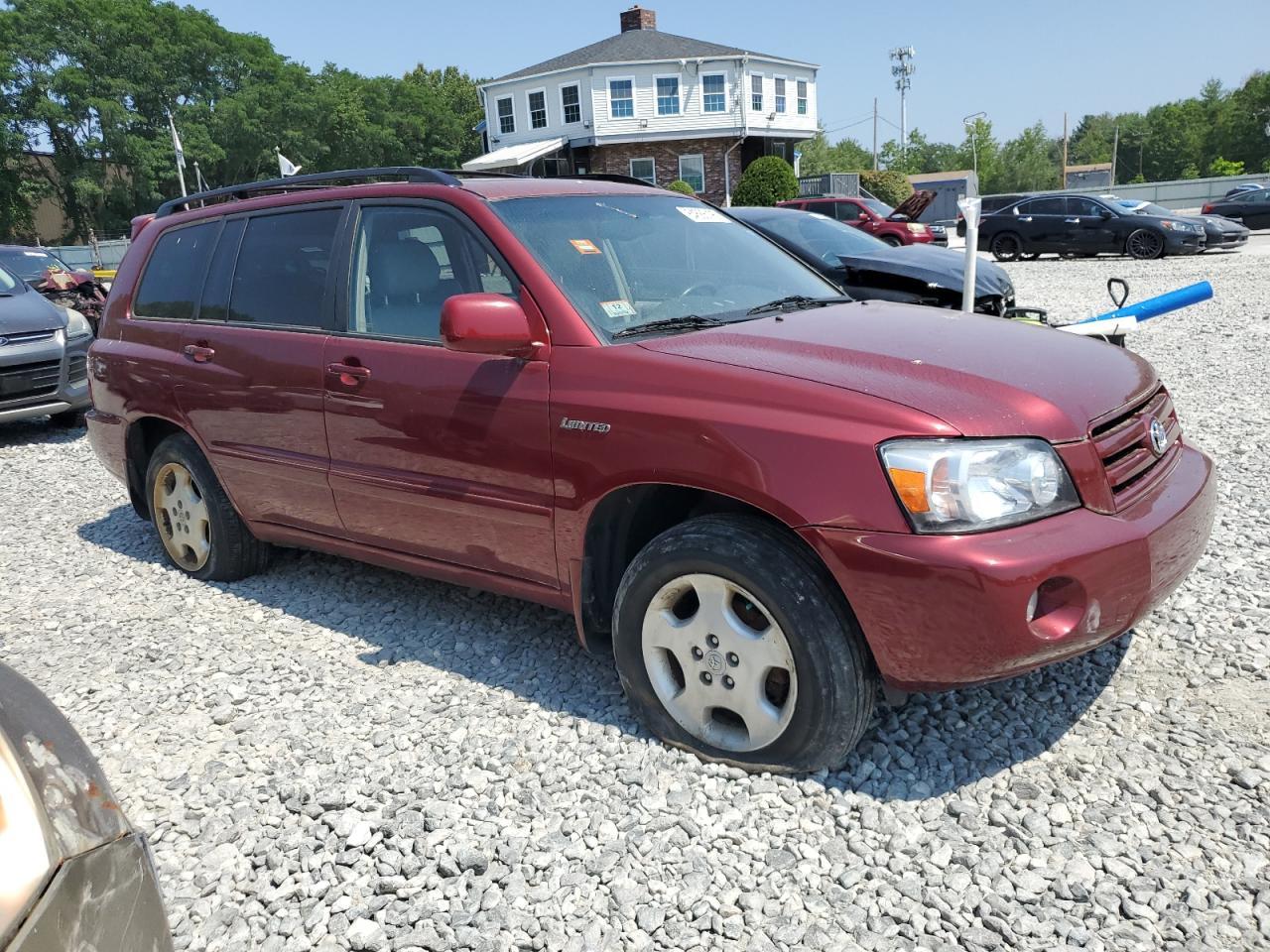 2004 TOYOTA HIGHLANDER