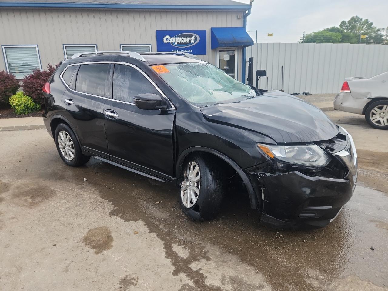 2017 NISSAN ROGUE