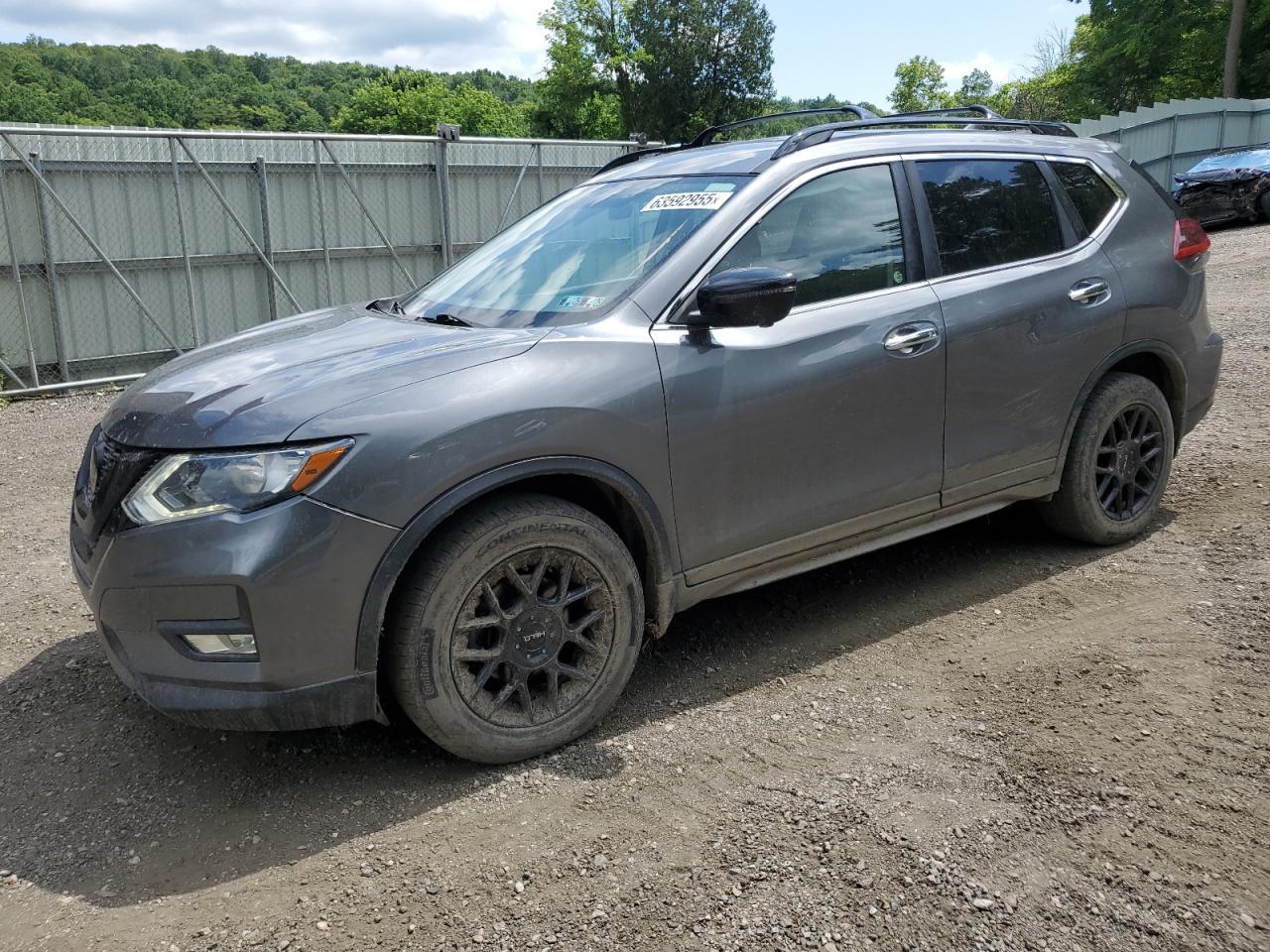 2018 NISSAN ROGUE