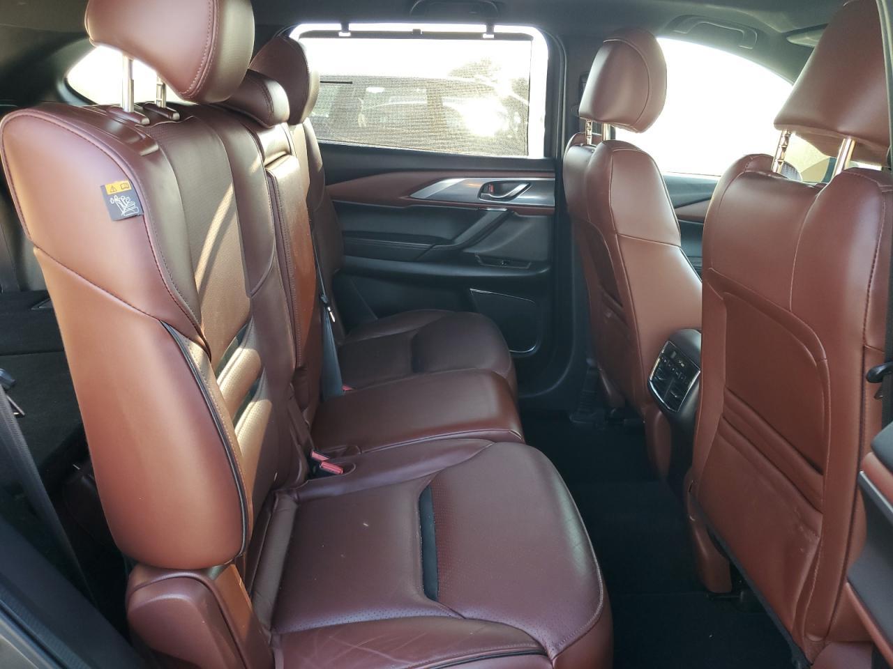 2016 MAZDA CX-9