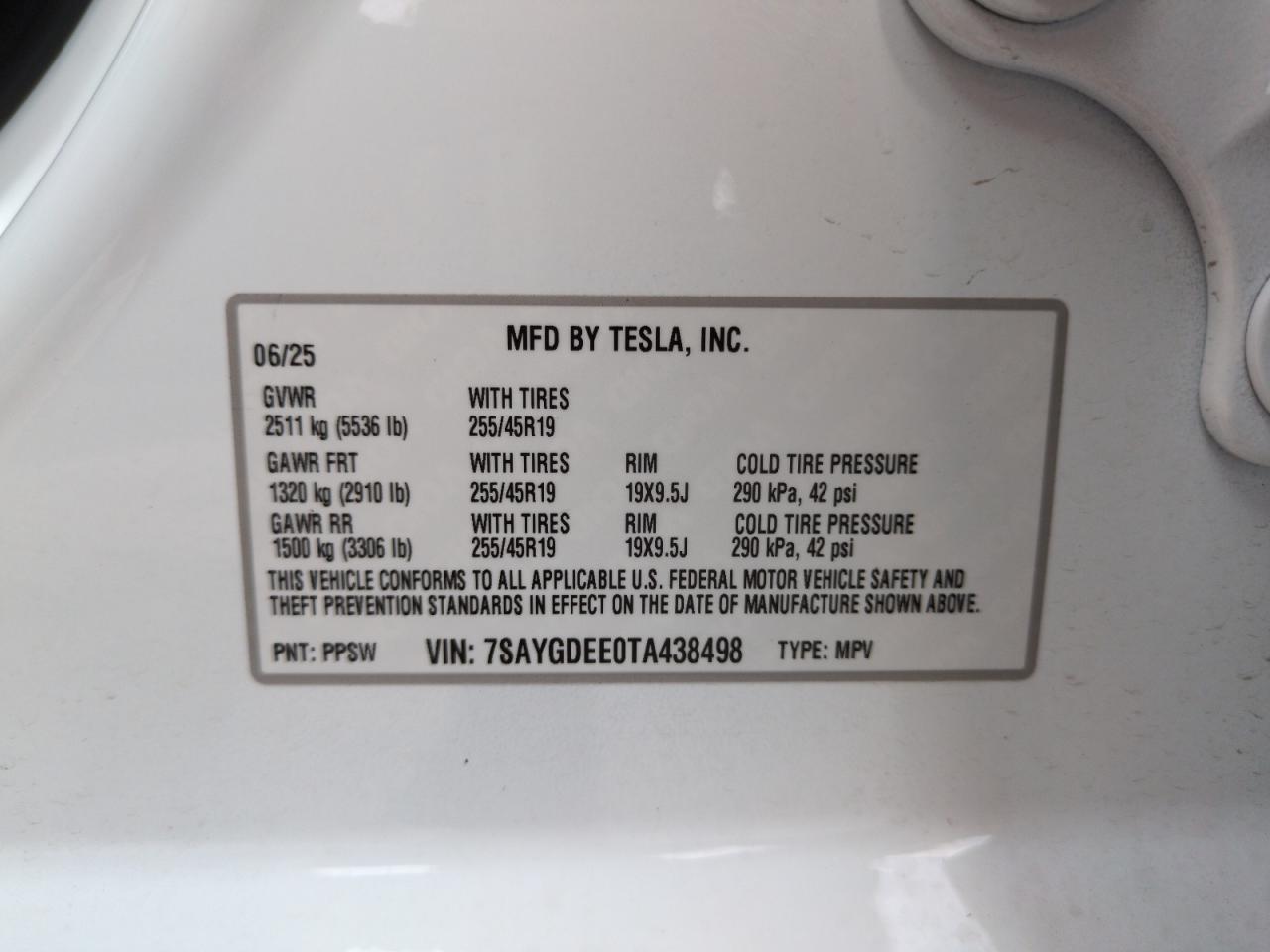 2026 TESLA MODEL Y