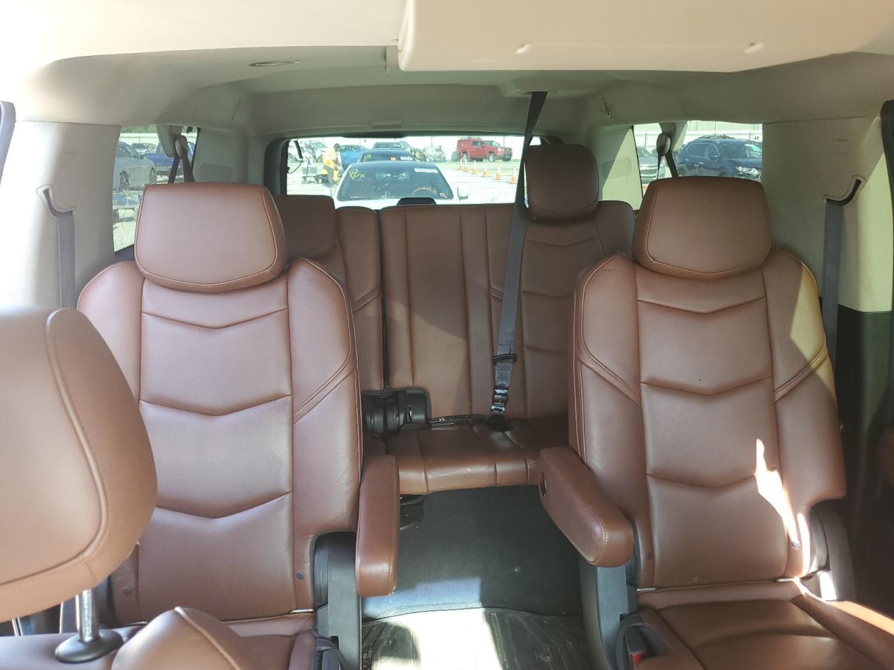2016 CADILLAC ESCALADE