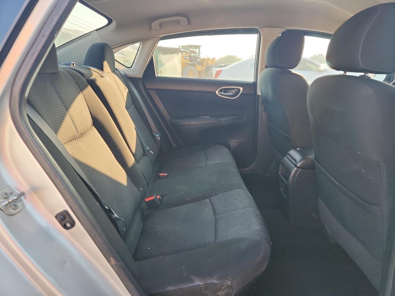 2016 NISSAN SENTRA