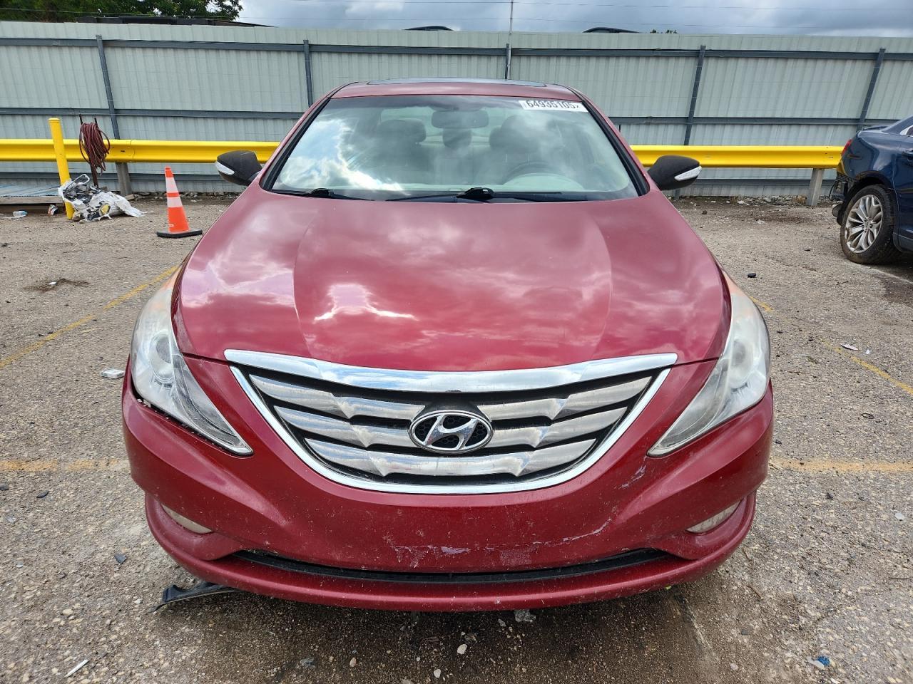 2011 HYUNDAI SONATA