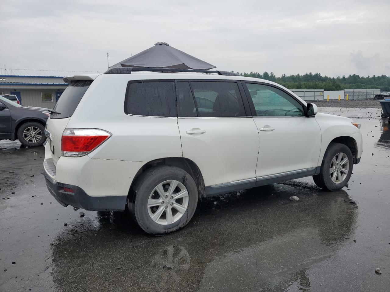 2013 TOYOTA HIGHLANDER