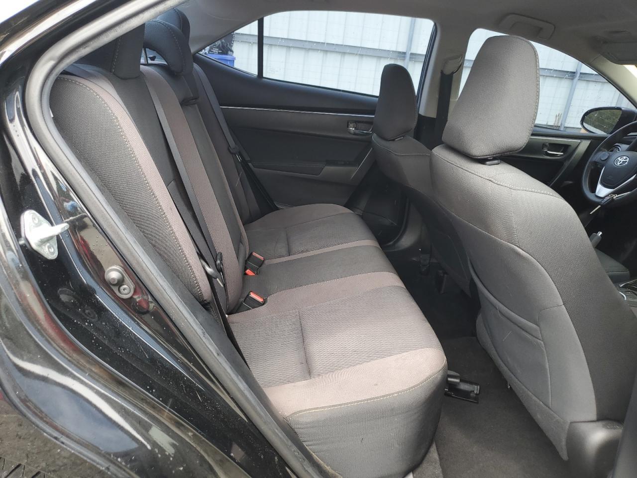 2019 TOYOTA COROLLA