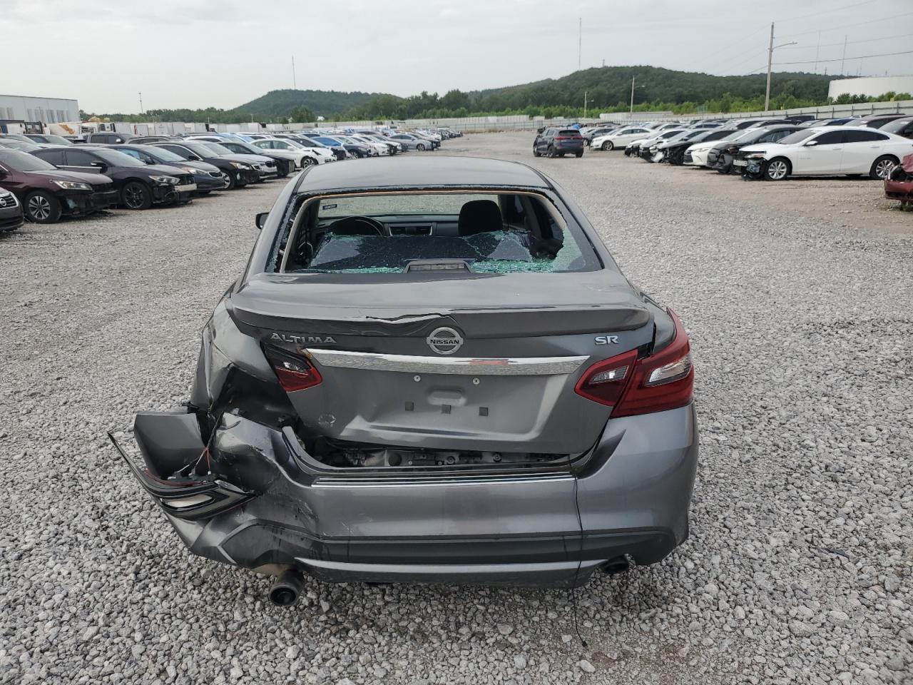 2017 NISSAN ALTIMA