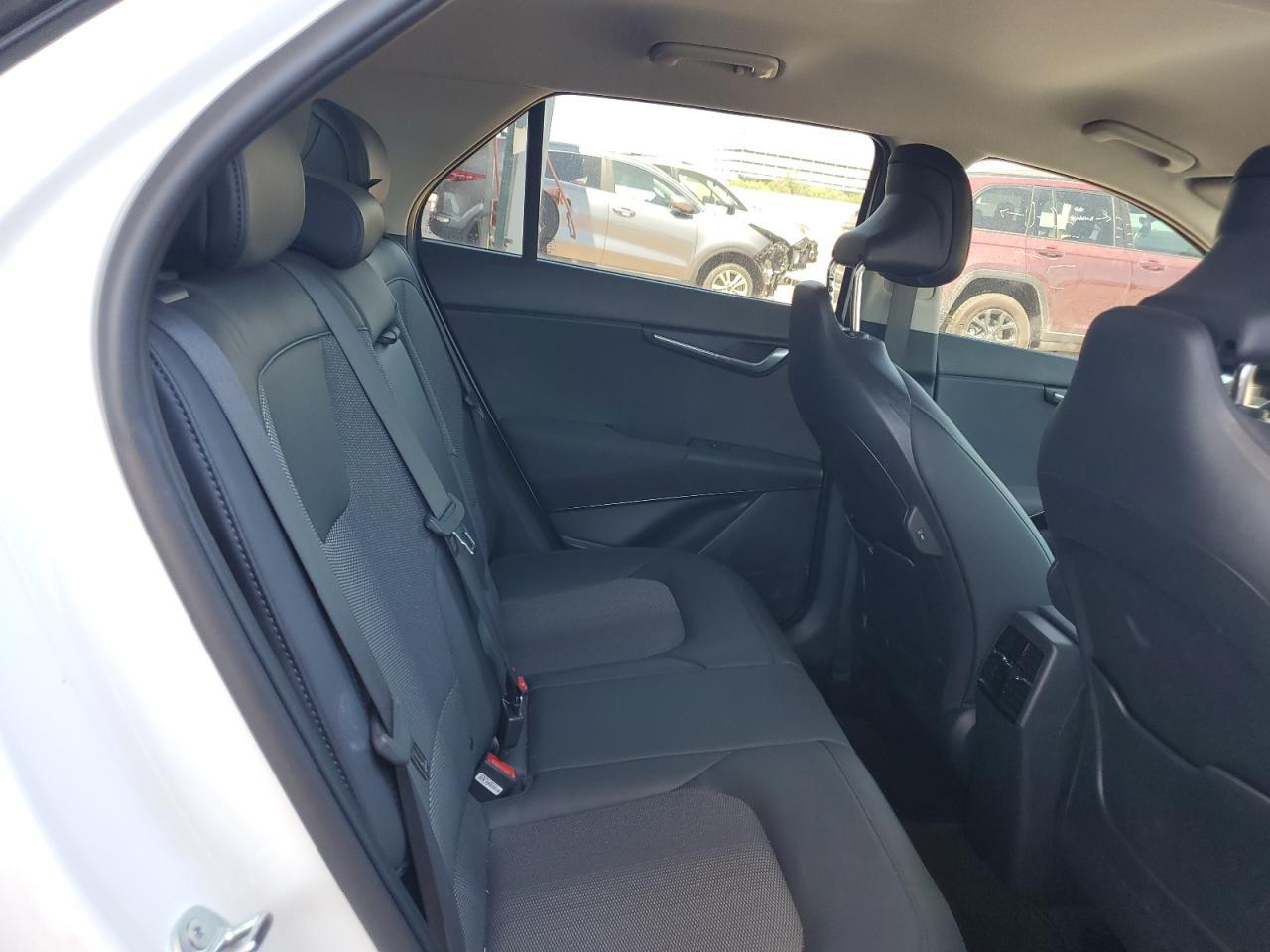 2024 KIA Niro