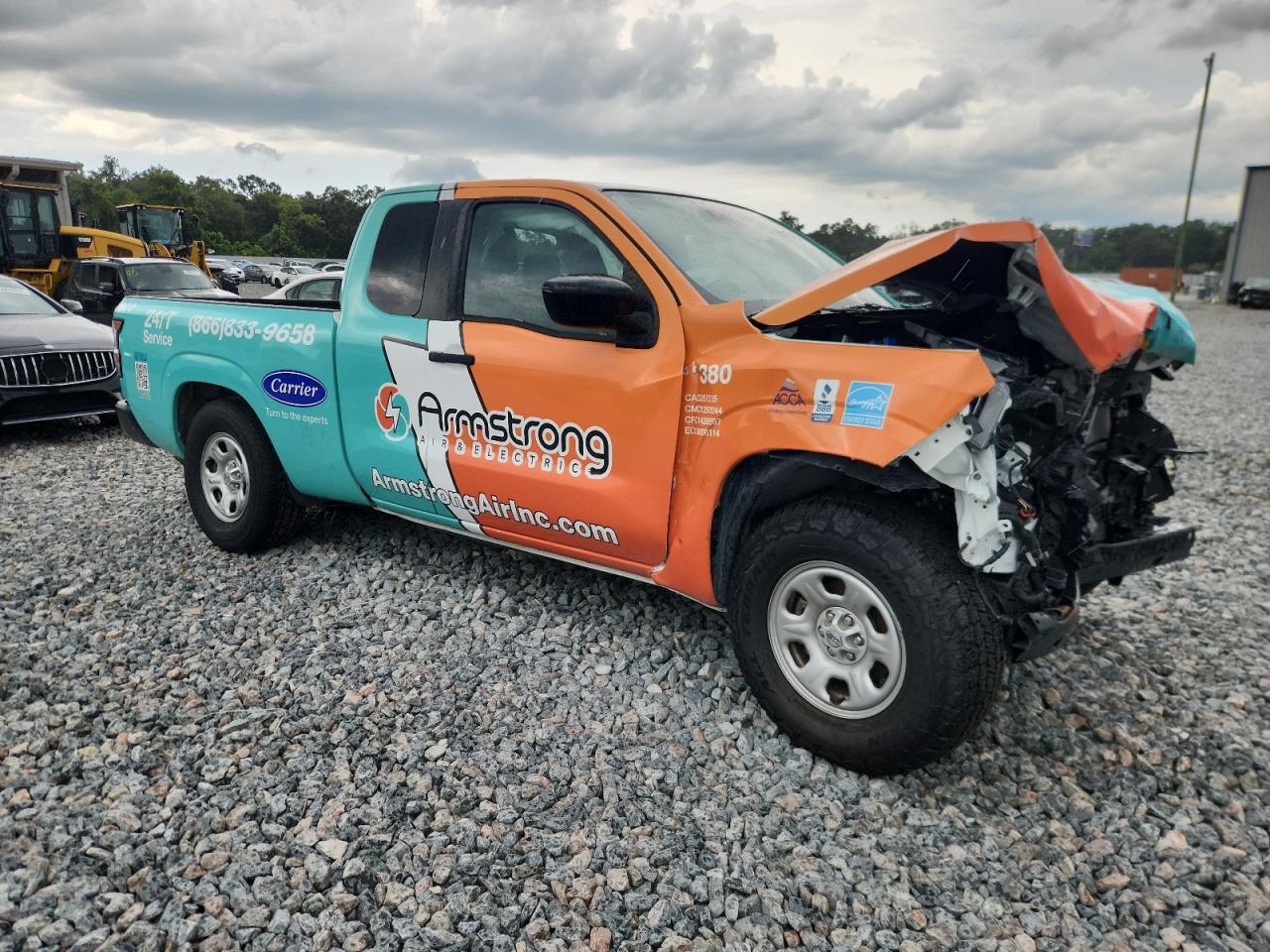 2022 NISSAN Frontier