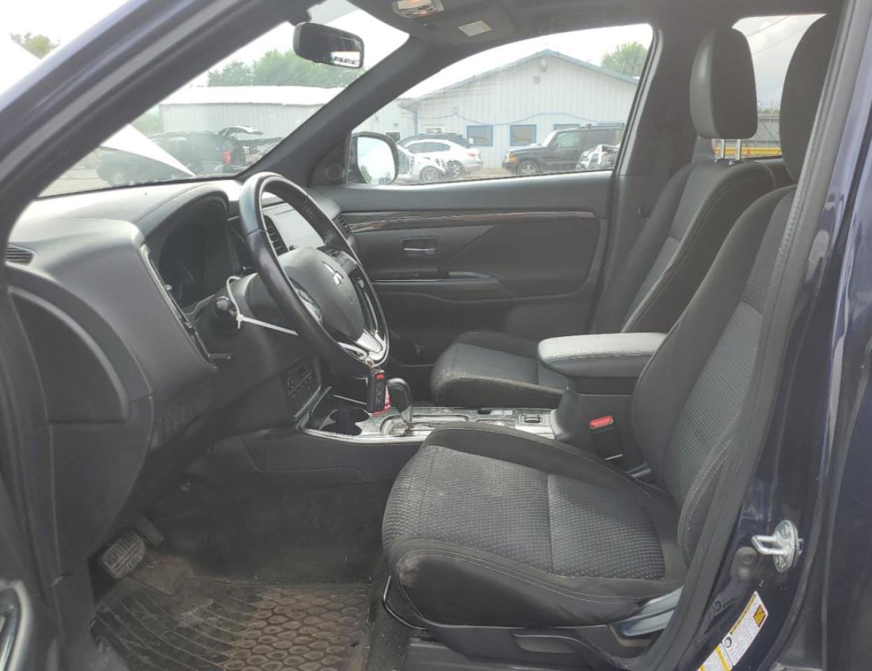2018 MITSUBISHI outlander