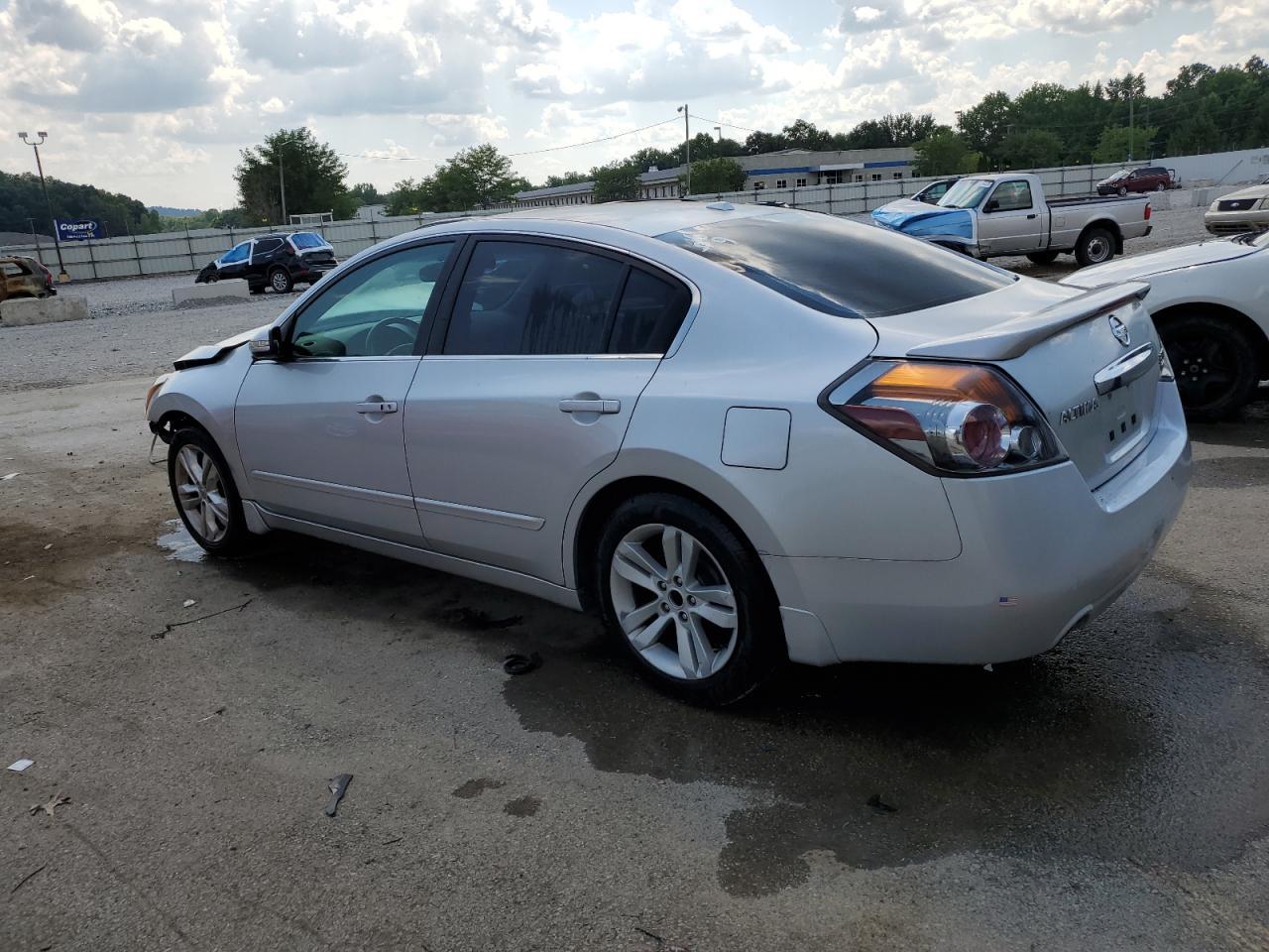 2012 NISSAN ALTIMA