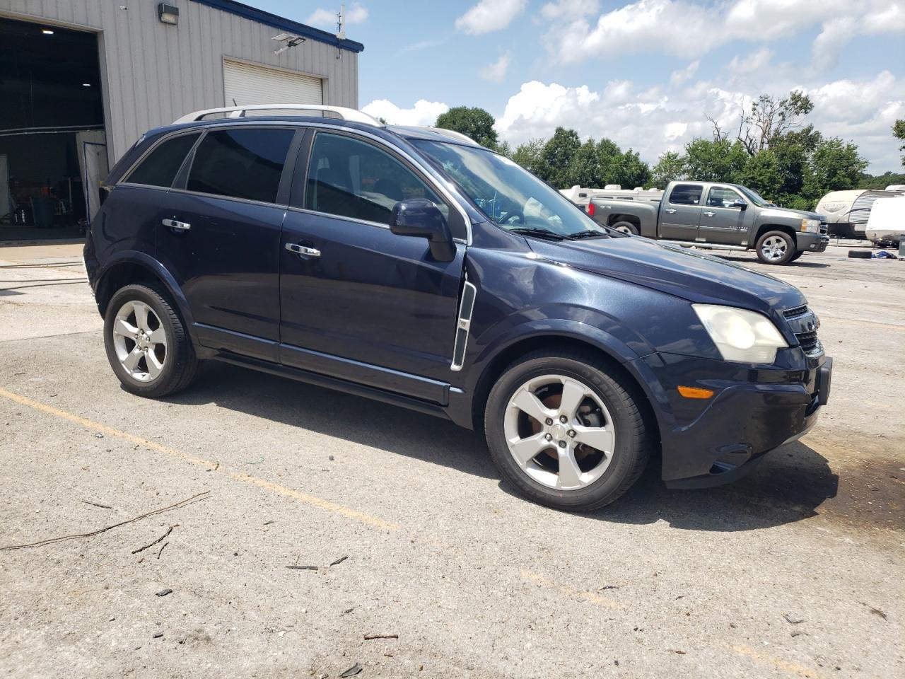 2014 CHEVROLET Captiva