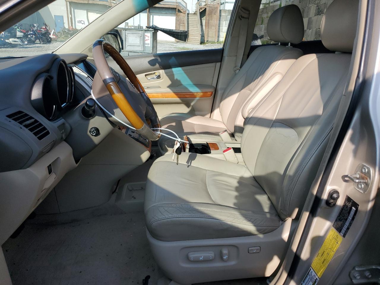 2005 LEXUS Rx 330