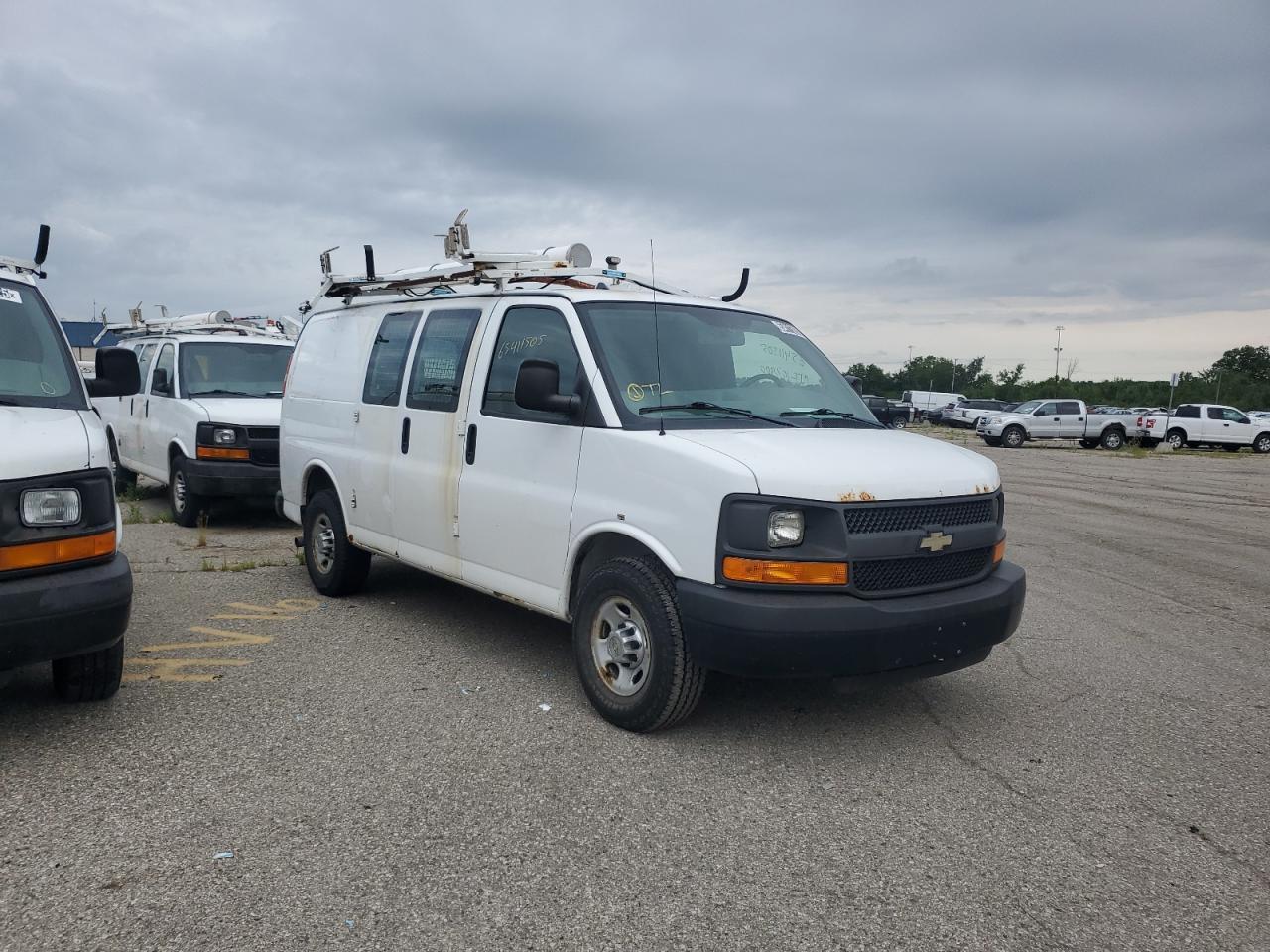 2013 CHEVROLET EXPRESS 2500