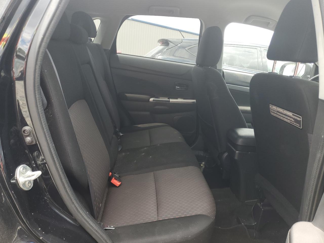 2018 MITSUBISHI outlander