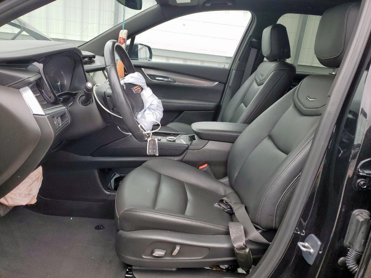 2024 CADILLAC XT6