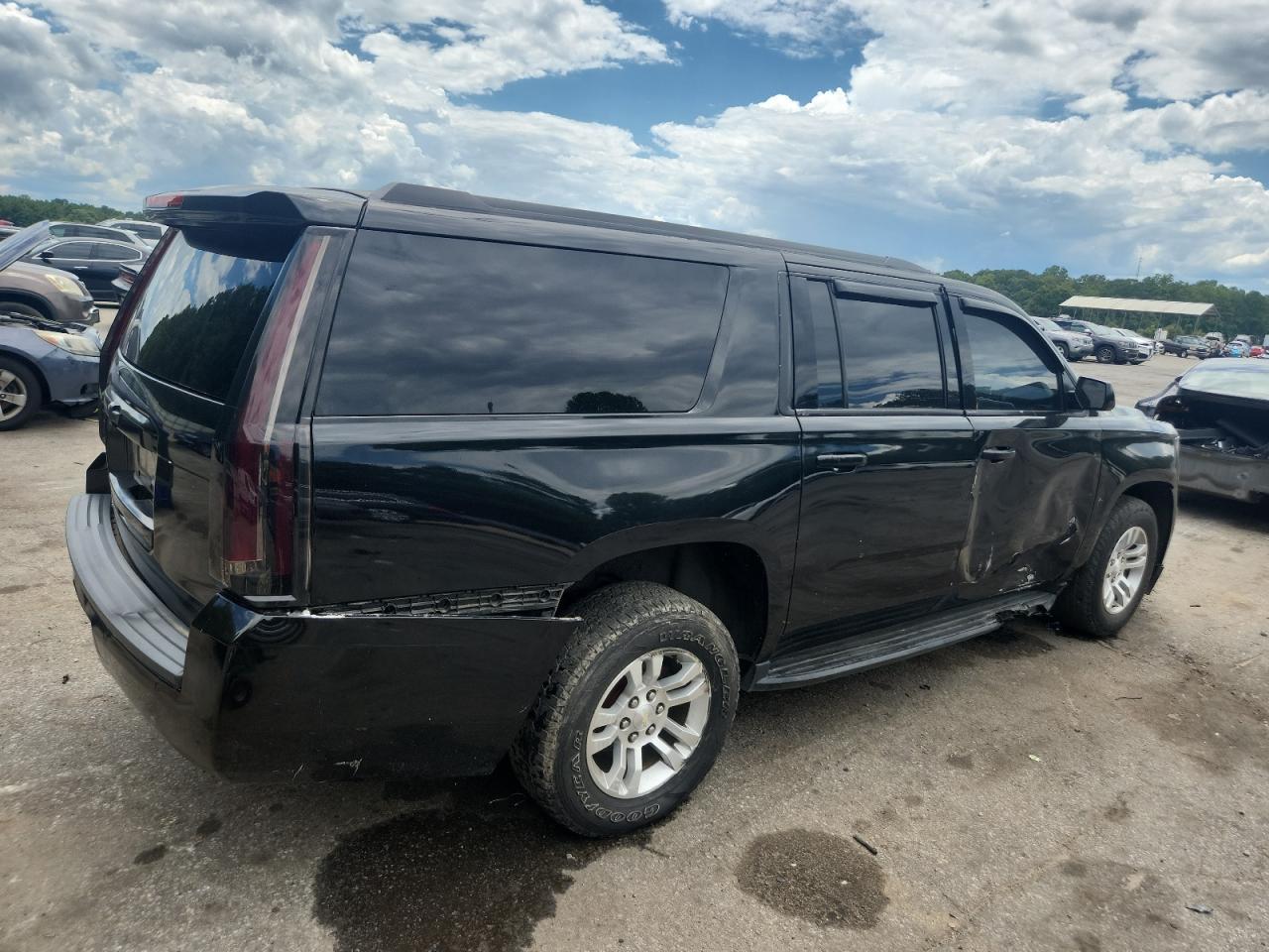 2019 CHEVROLET Suburban