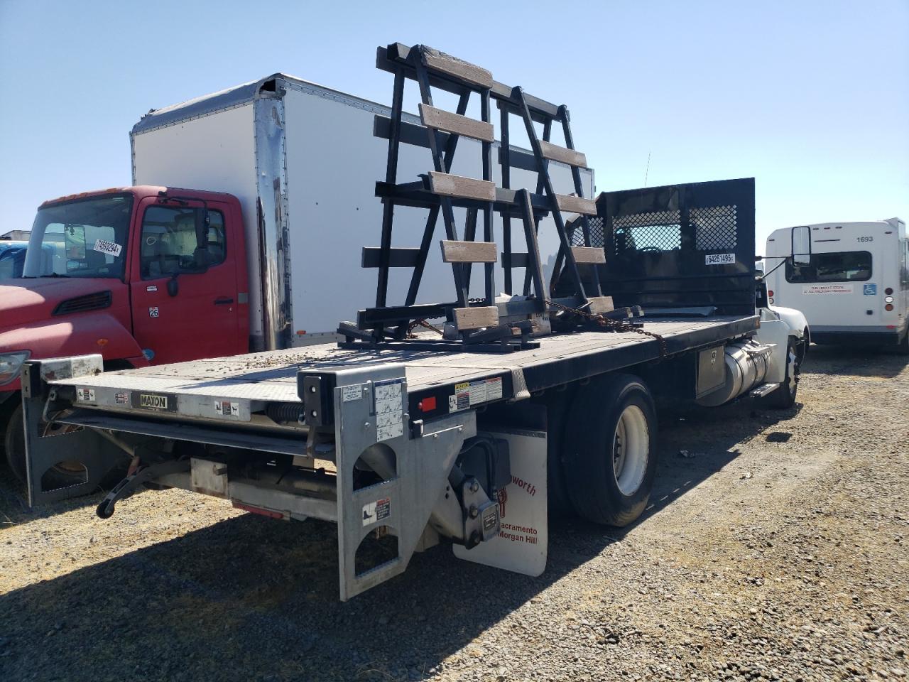 2019 KENWORTH T370