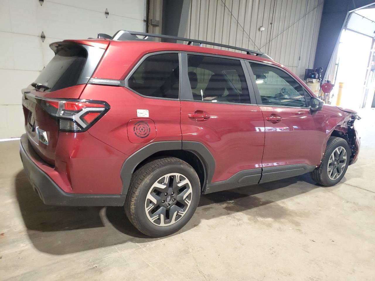 2025 SUBARU FORESTER