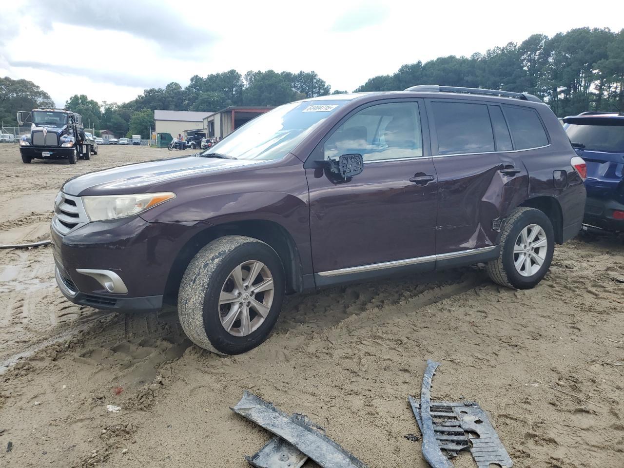 2012 TOYOTA HIGHLANDER