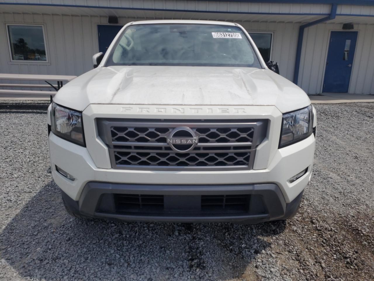 2022 NISSAN Frontier