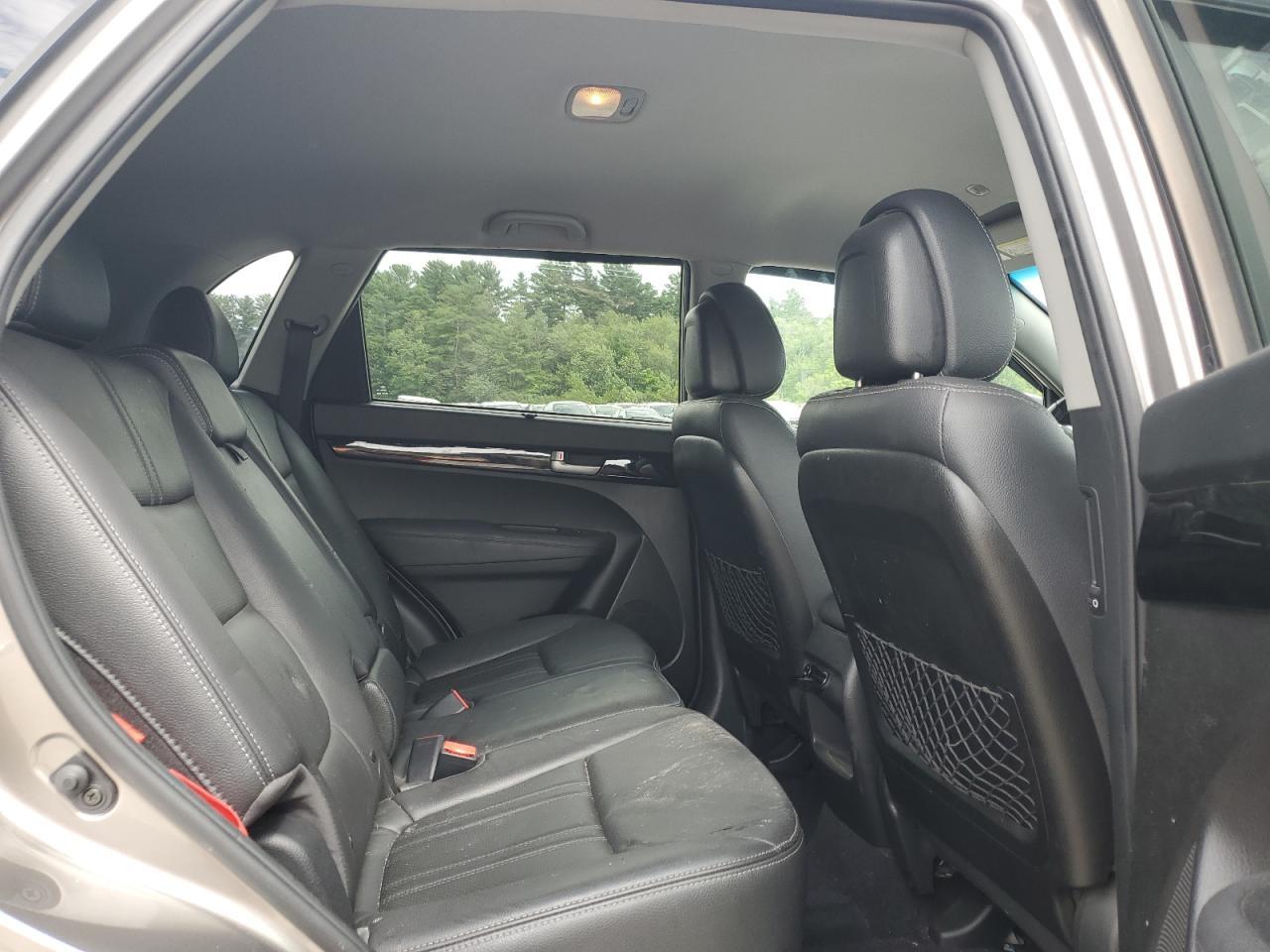 2015 KIA SORENTO