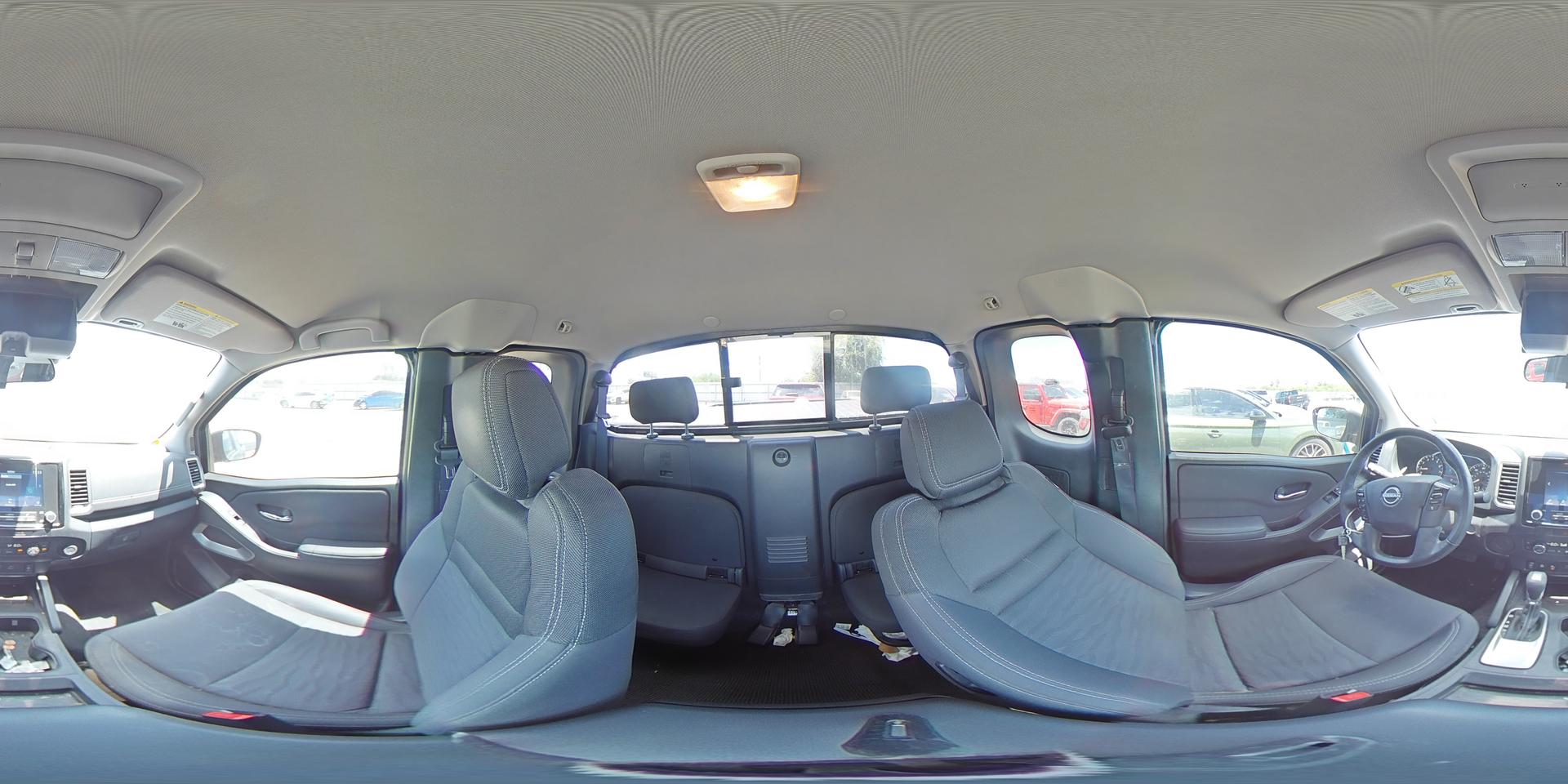 2022 NISSAN Frontier