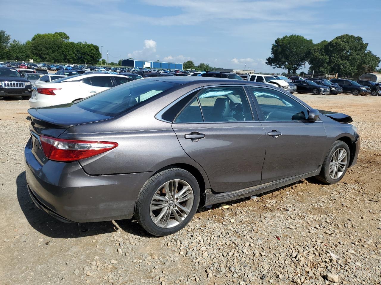 2017 TOYOTA CAMRY