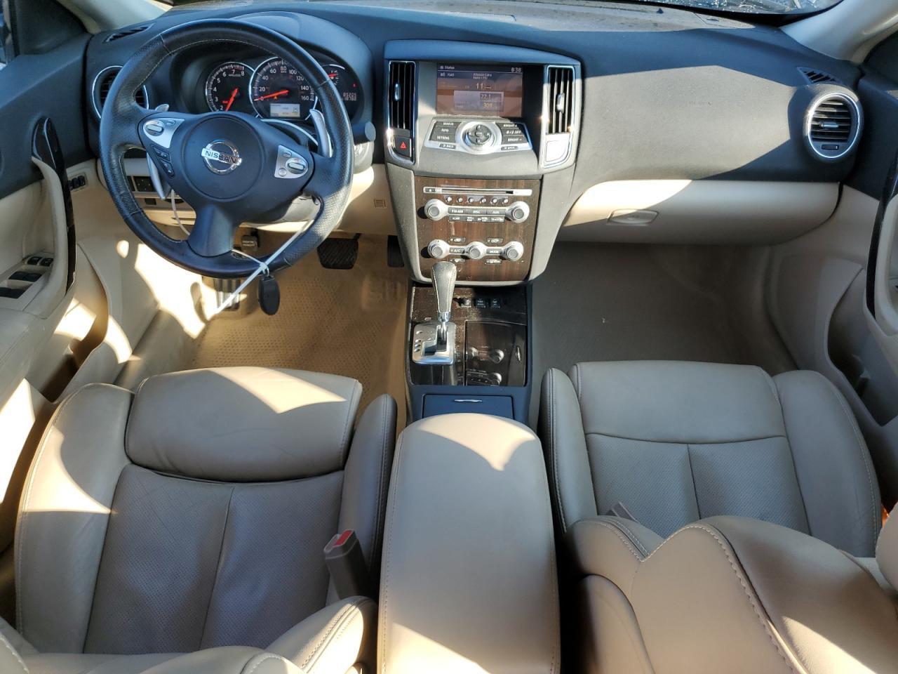 2012 NISSAN Maxima