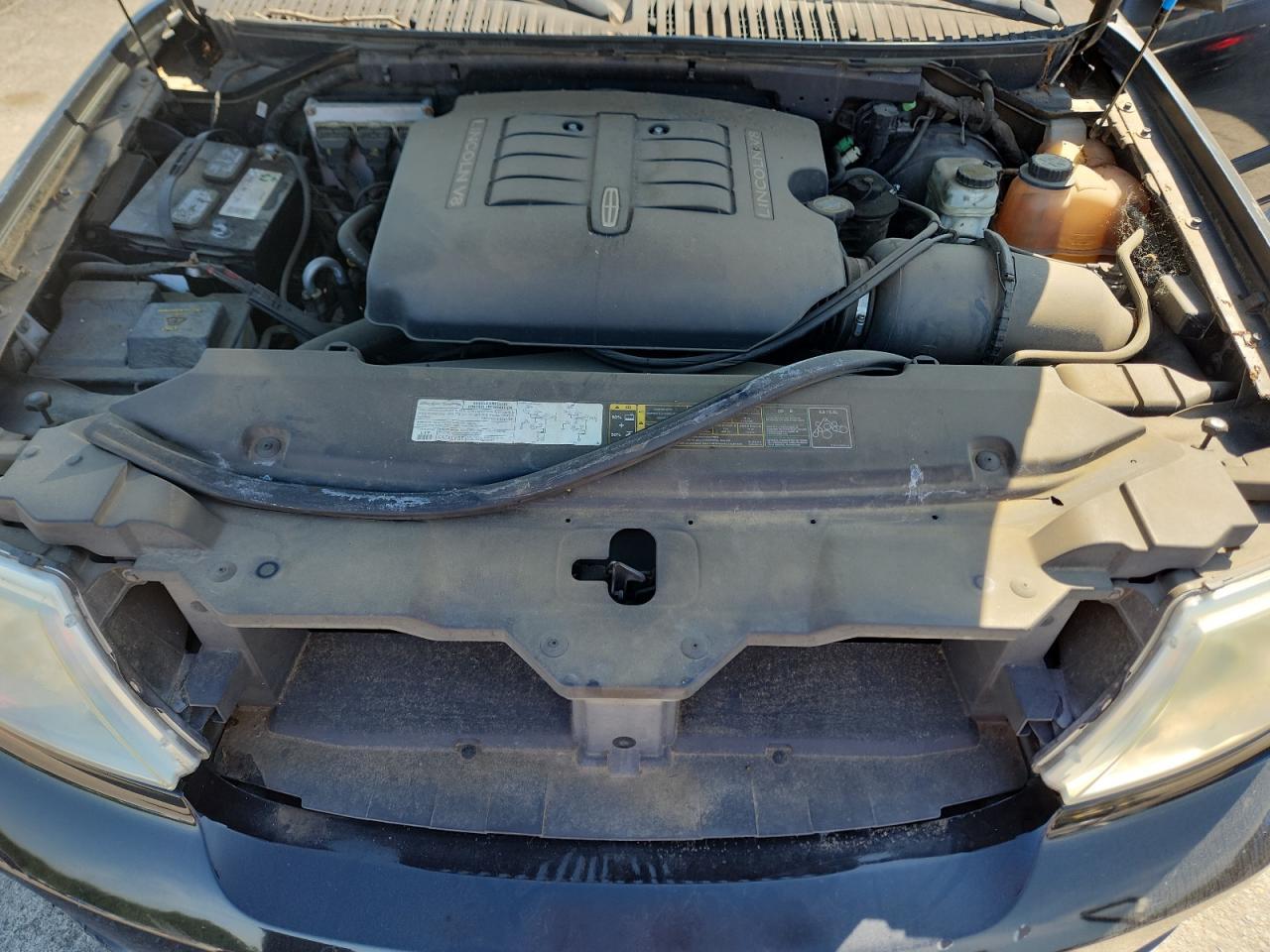 2004 LINCOLN Navigator