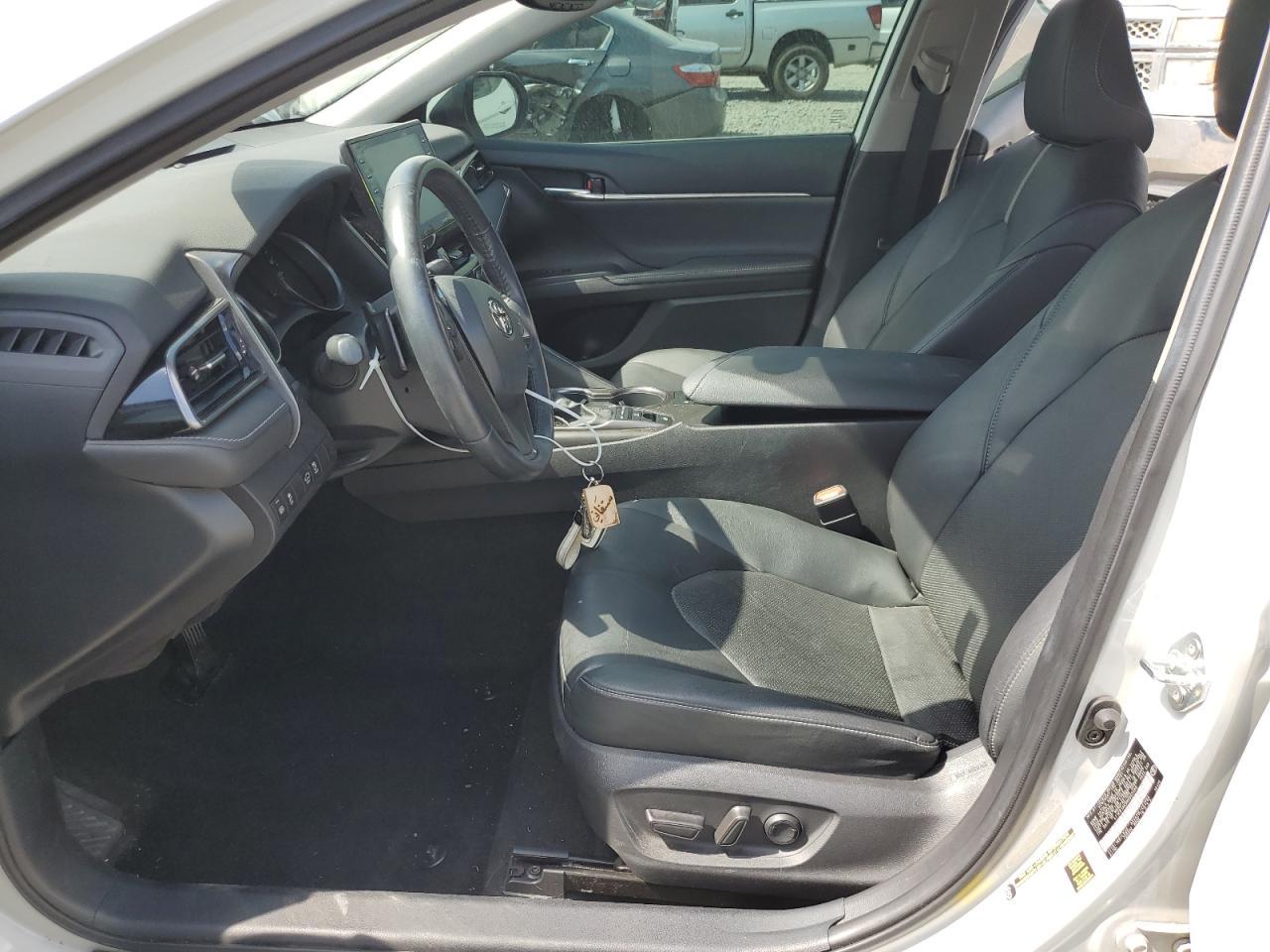 2022 TOYOTA CAMRY