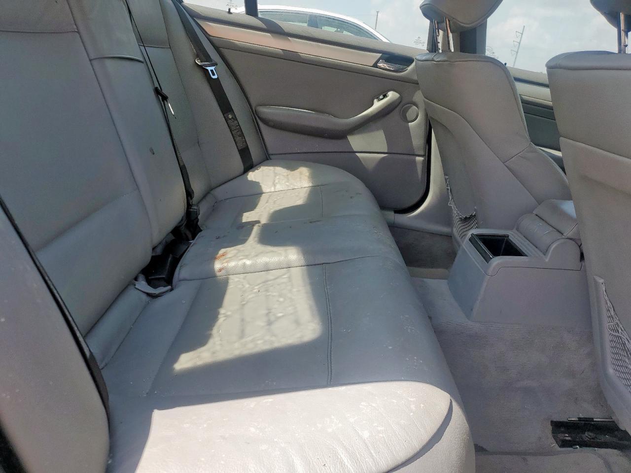 2004 BMW 3 SERIES